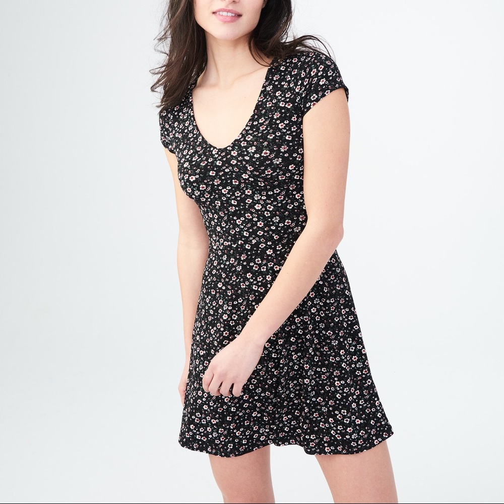 Aéropostale flower dress